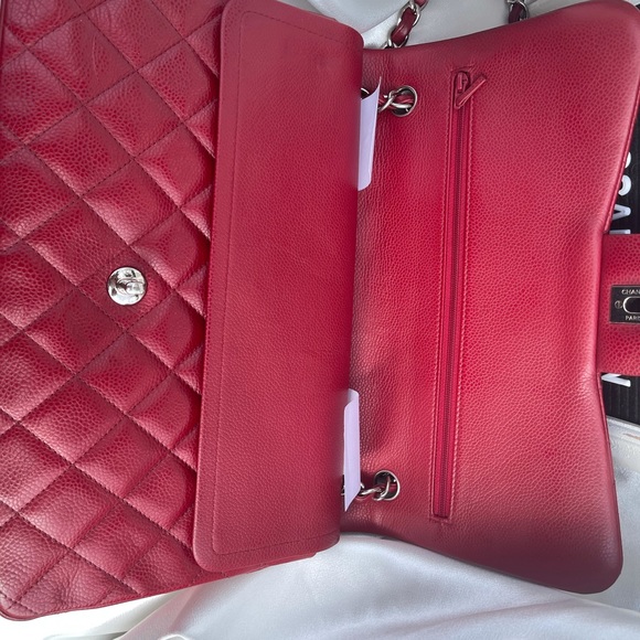 Chanel Caviar Red Jumbo SHW - Picture 8 of 11